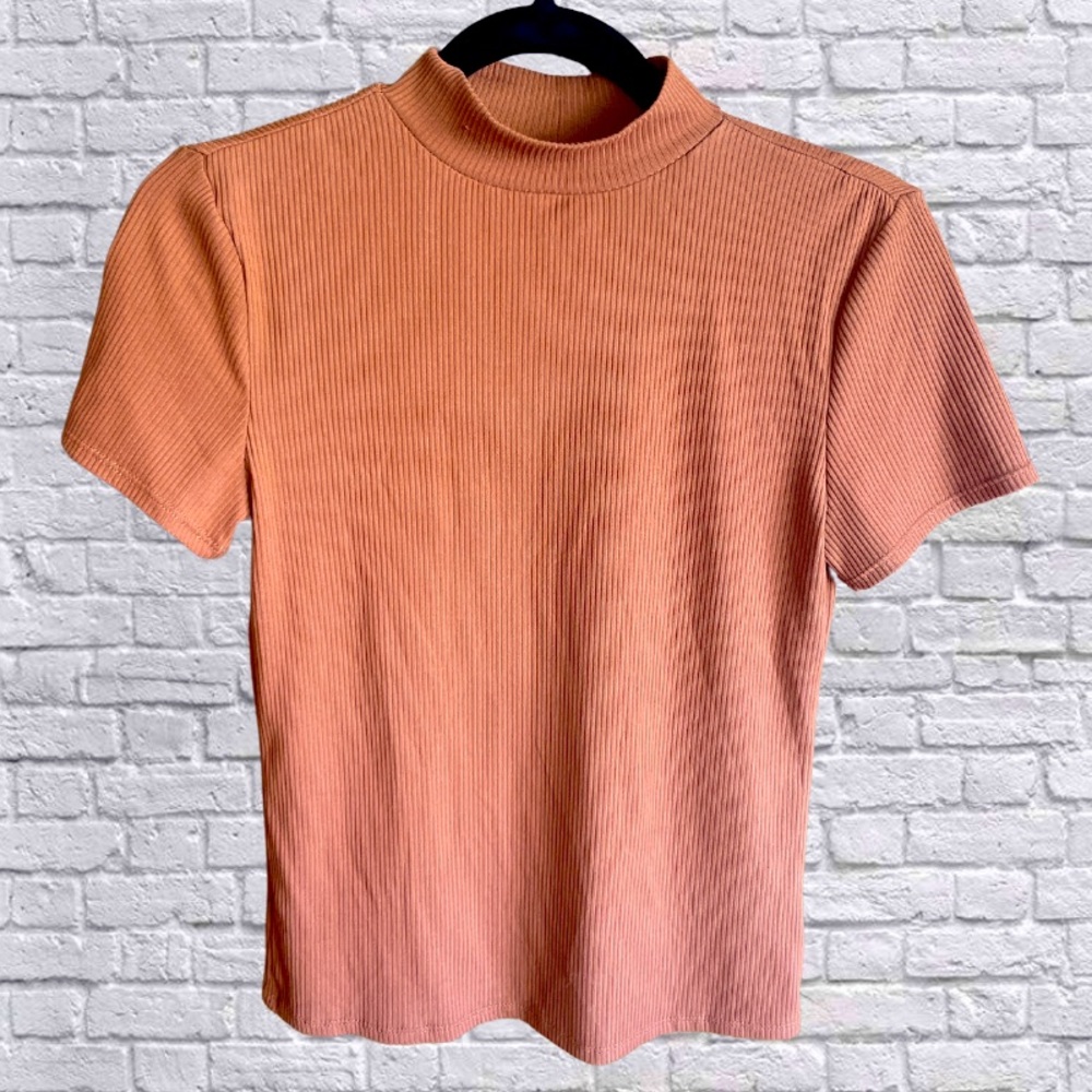 Auburn Top